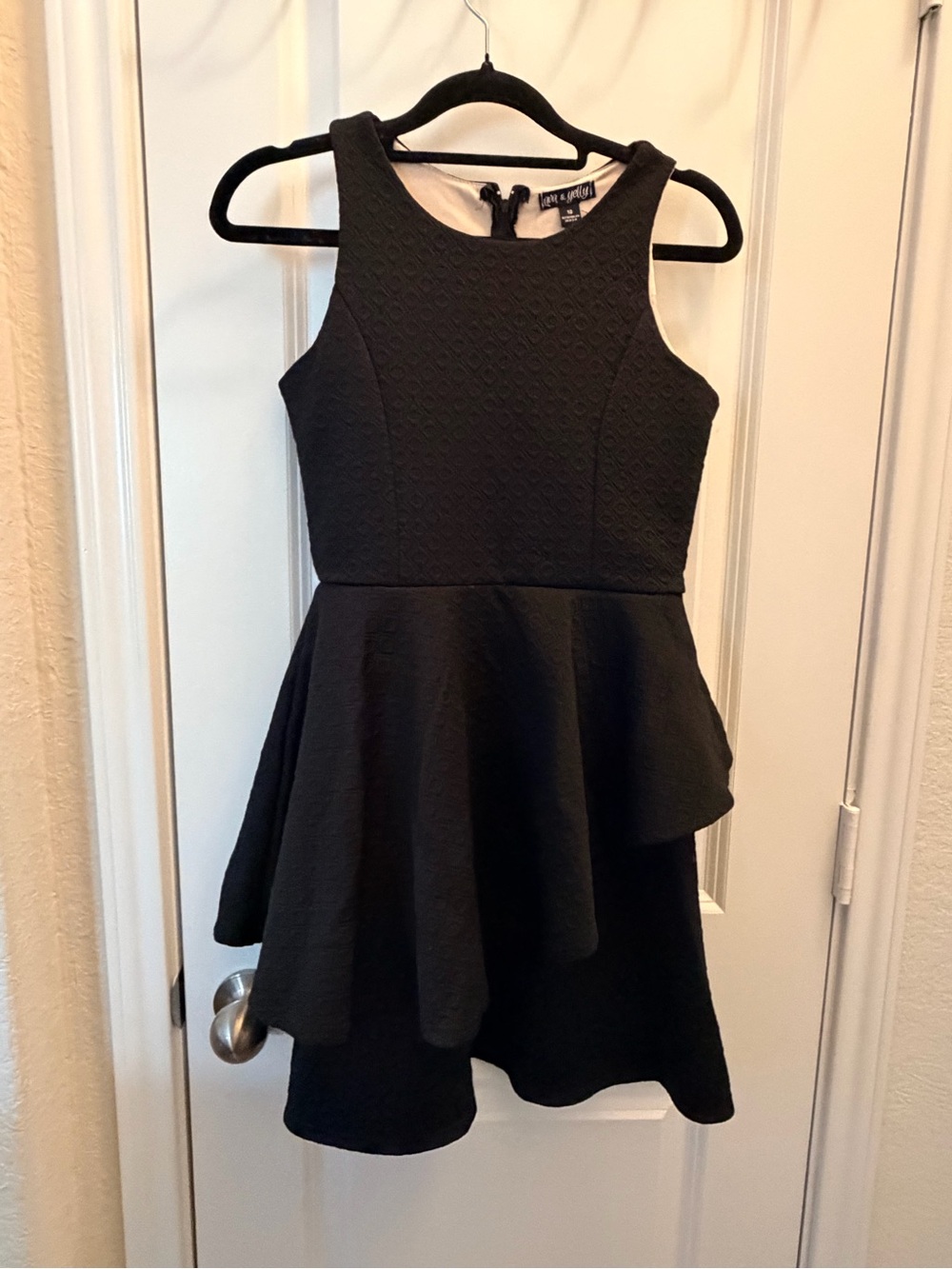 Ava & Yelly Black Textured Fit & Flare Peplum Dress Size 12